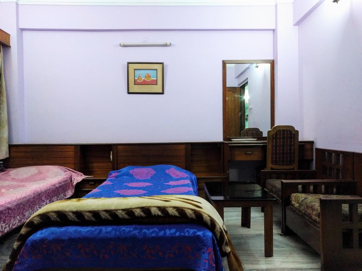 Ashray Guesthouse Kolkata Ngoại thất bức ảnh