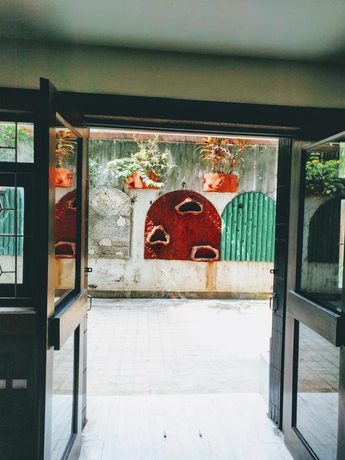 Ashray Guesthouse Kolkata Ngoại thất bức ảnh