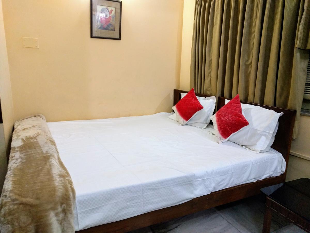 Ashray Guesthouse Kolkata Ngoại thất bức ảnh