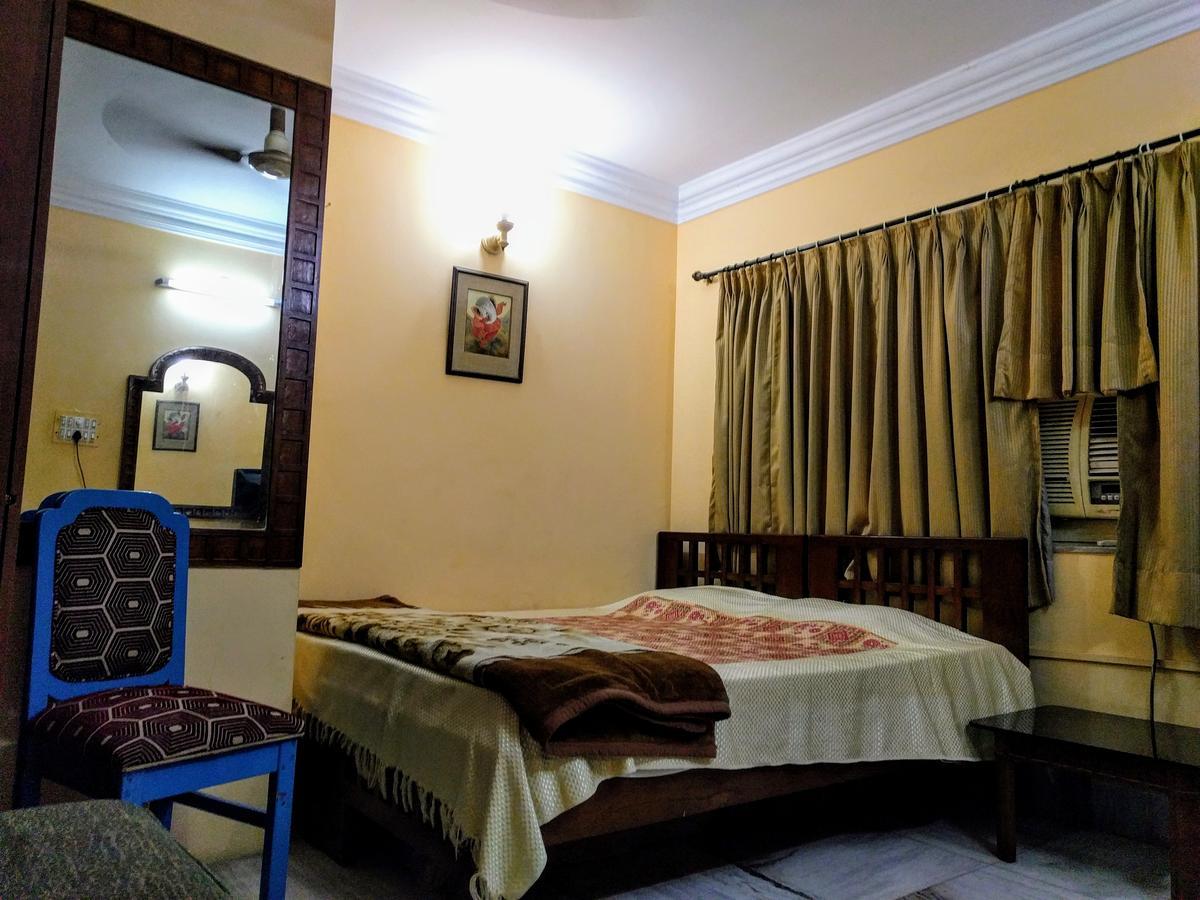 Ashray Guesthouse Kolkata Ngoại thất bức ảnh
